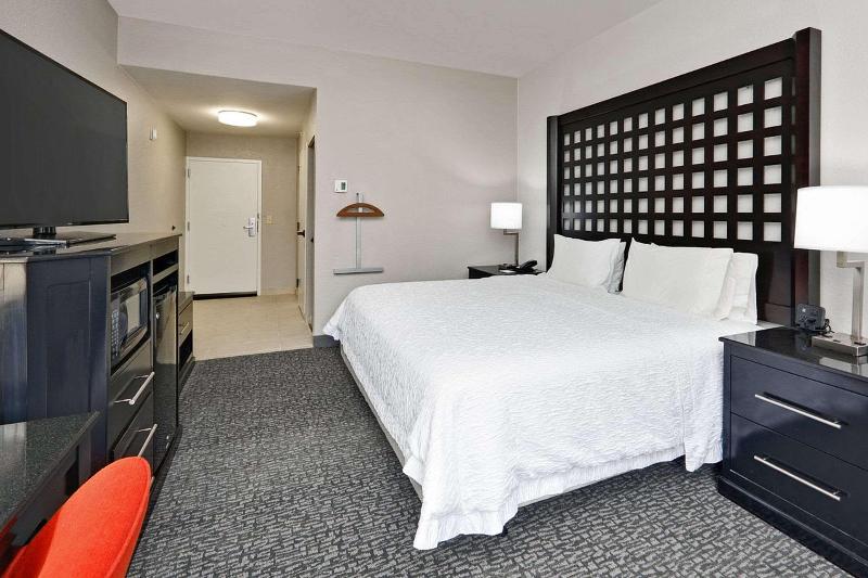 غرفة قياسية سرير كينج, Comfort Inn Plano Dallas
