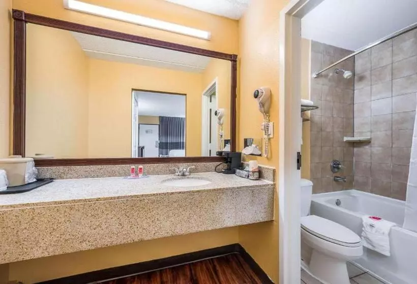 اتاق استاندارد, Econo Lodge