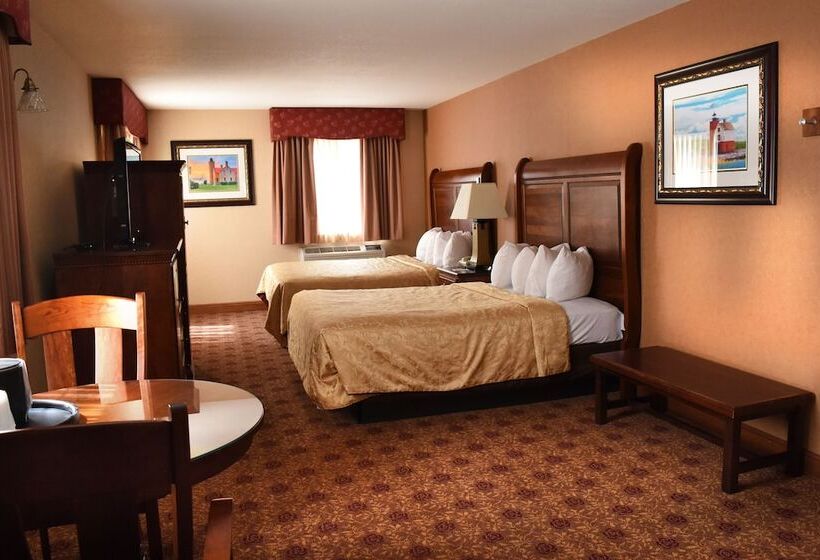 חדר סטנדרט, Hamilton Inn Select Beachfront Mackinaw City