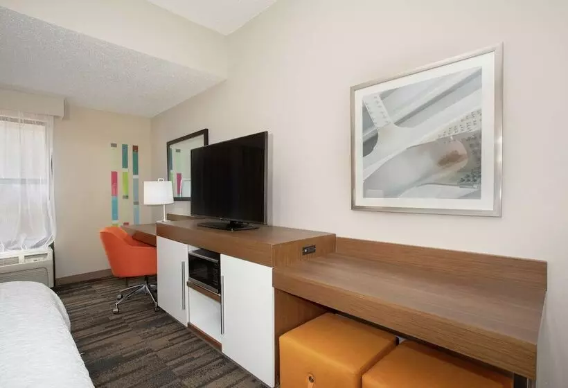 ２ダブルベッドのスタンダードルーム, Hampton Inn & Suites Kansas City Merriam