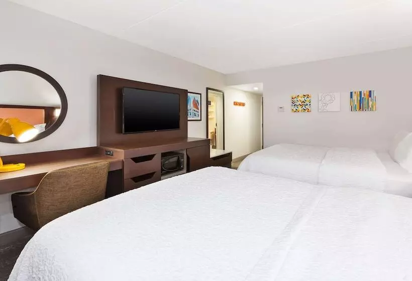 ２ダブルベッドのスタンダードルーム, Hampton Inn Columbus/delaware I71 North