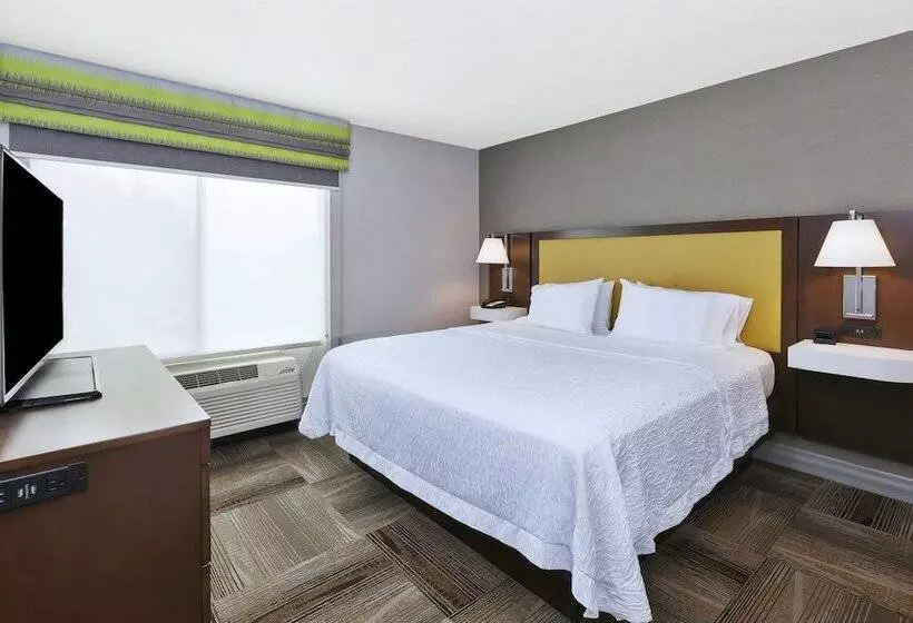 スイート, Hampton Inn Idaho Falls At The Mall
