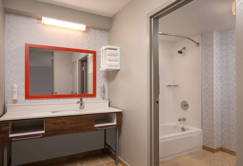 스위트 킹사이즈 침대, Hampton Inn & Suites El Pasoairport