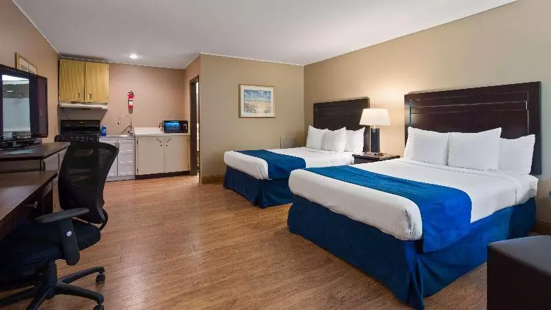 キングサイズベッドのスイートルーム, Holiday Inn Express Voorhees/ Mt. Laurel, An Ihg