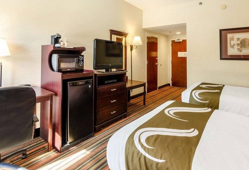 ２ダブルベッドのスタンダードルーム, Quality Inn Danville   University Area