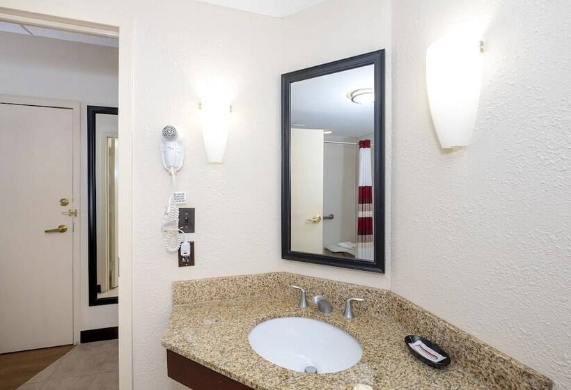 Номер Стандарт 2 Двуспальные Кровати, Red Roof Inn Meriden