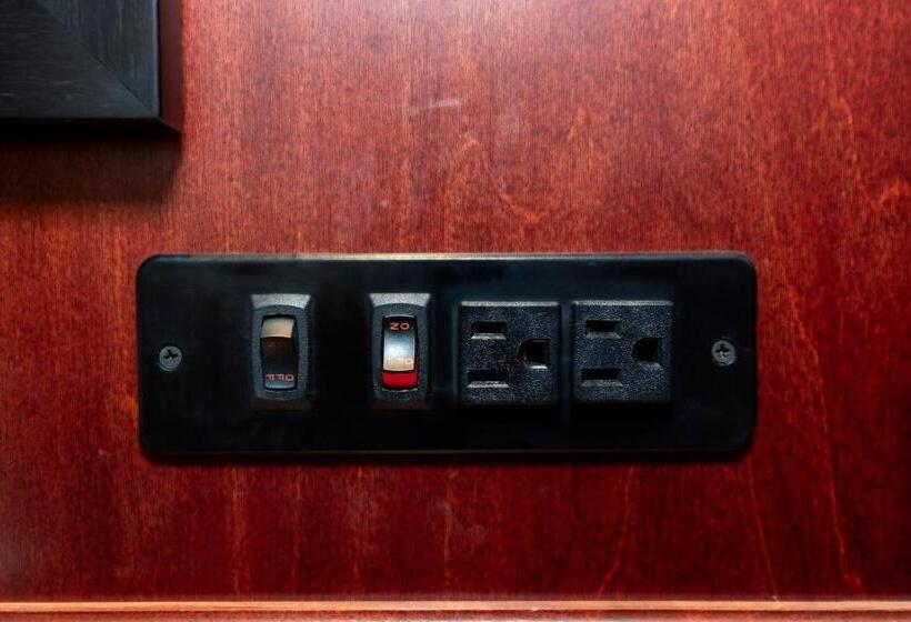 غرفة قياسية سرير كينج, Red Roof Inn Meriden