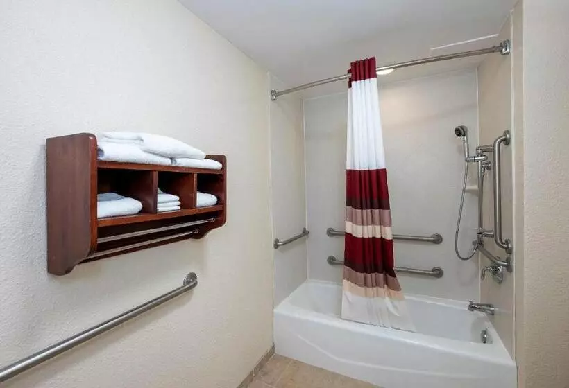 障害者適応デラックスルーム, Red Roof Inn Meriden