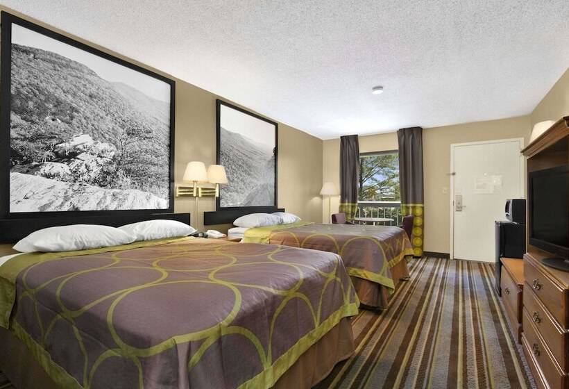 اتاق استاندارد با 2 تخت دوبل, Super 8 By Wyndham Oxford