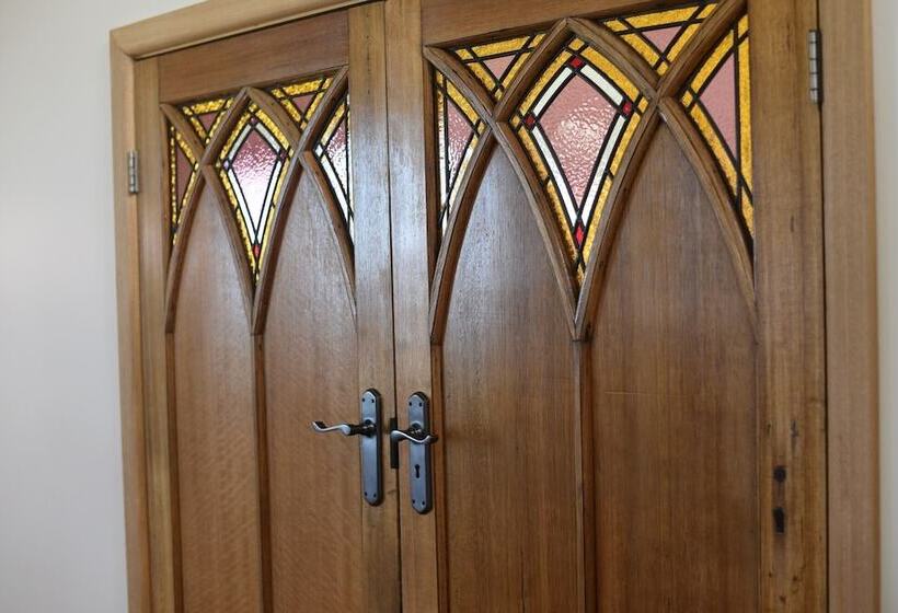 غرفة قياسية مطلّة علي البحر, Seacroft Estate