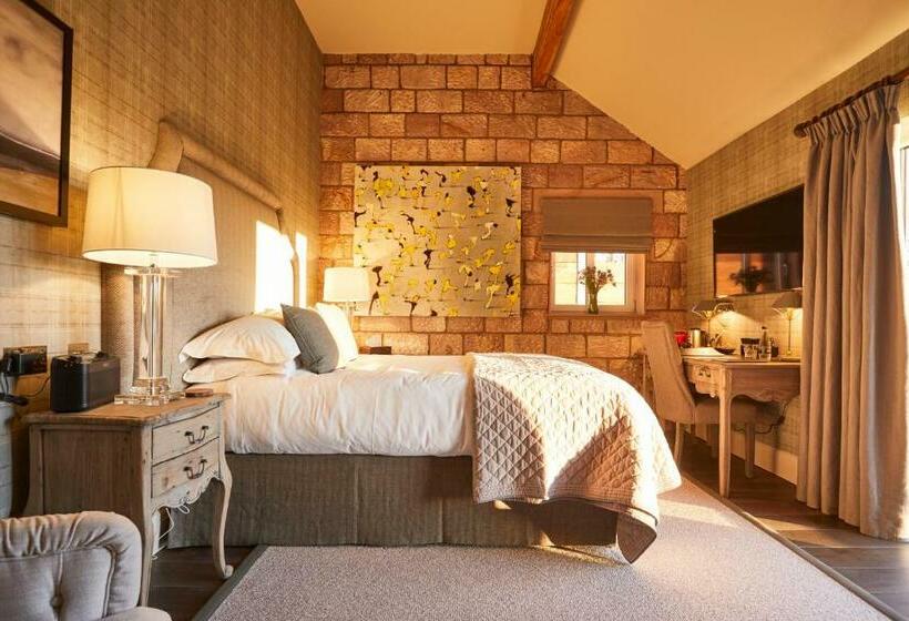 سوئیت جونیور با تراس, The Duncombe Arms