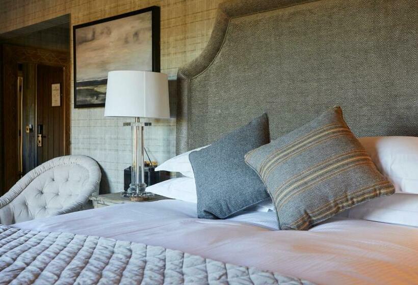 سوئیت جونیور با تراس, The Duncombe Arms