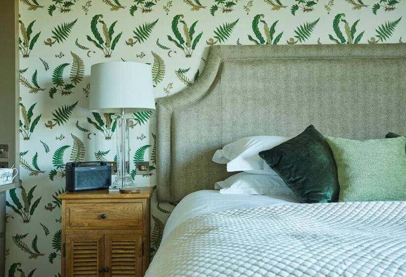 اتاق لوکس, The Duncombe Arms