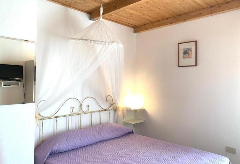 Номер Стандарт Трехместный, B&b S'incontru