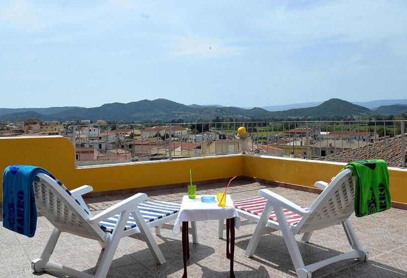 סטודיו סטנדרט עם מרפסת, B&b S'incontru