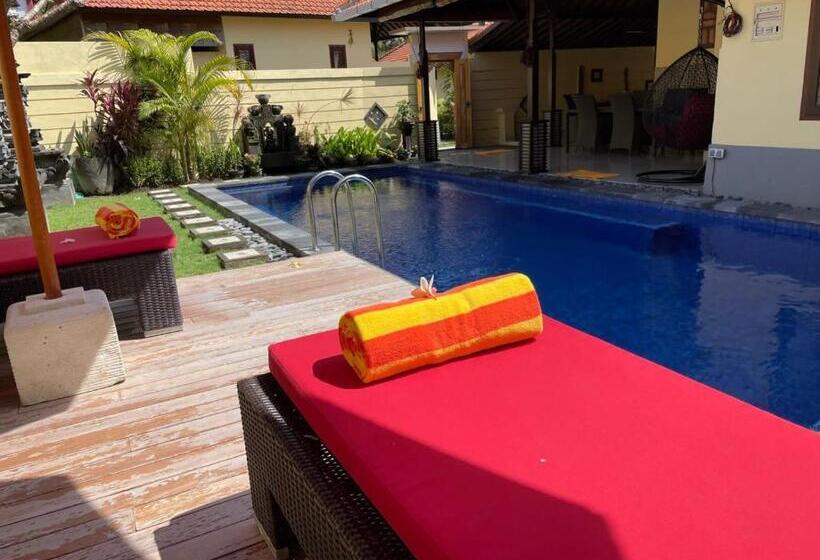 וילה עם חדר שינה אחד ובריכת שחיה, Teluk Karang Dive & Spa Resort