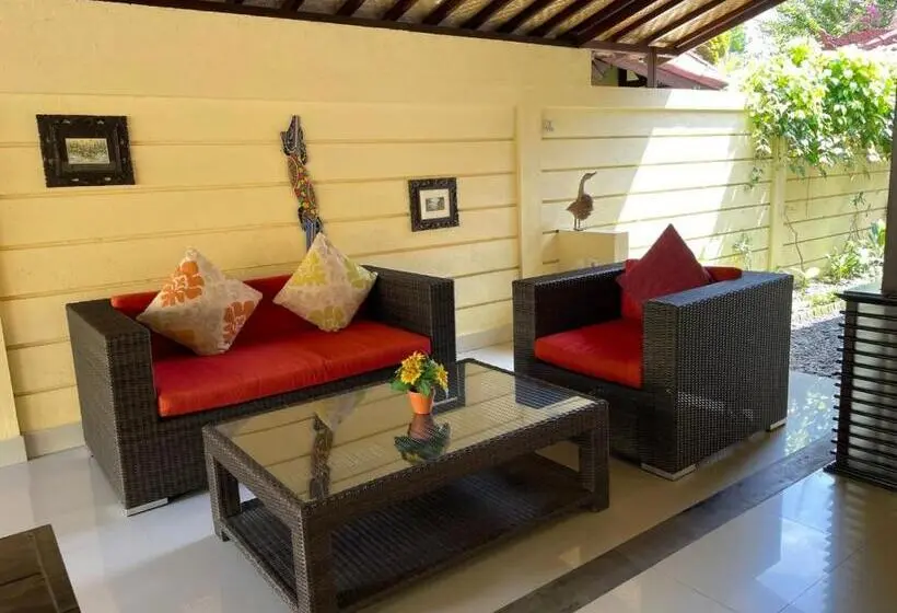ویلای یک اتاق خوابه با استخر شنا, Teluk Karang Dive & Spa Resort