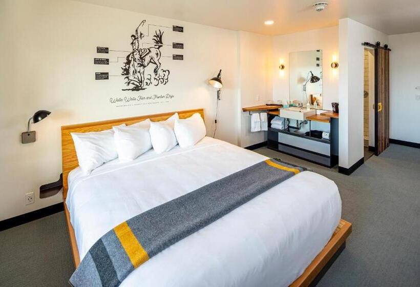 キングサイズベッドのスタンダードルーム, The Finch