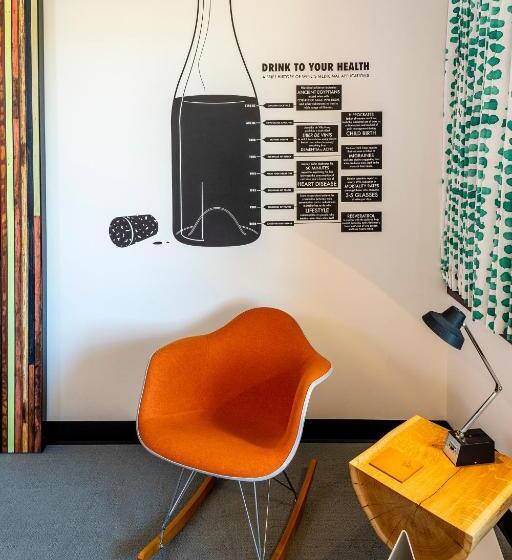 キングサイズベッドのデラックスルーム, The Finch