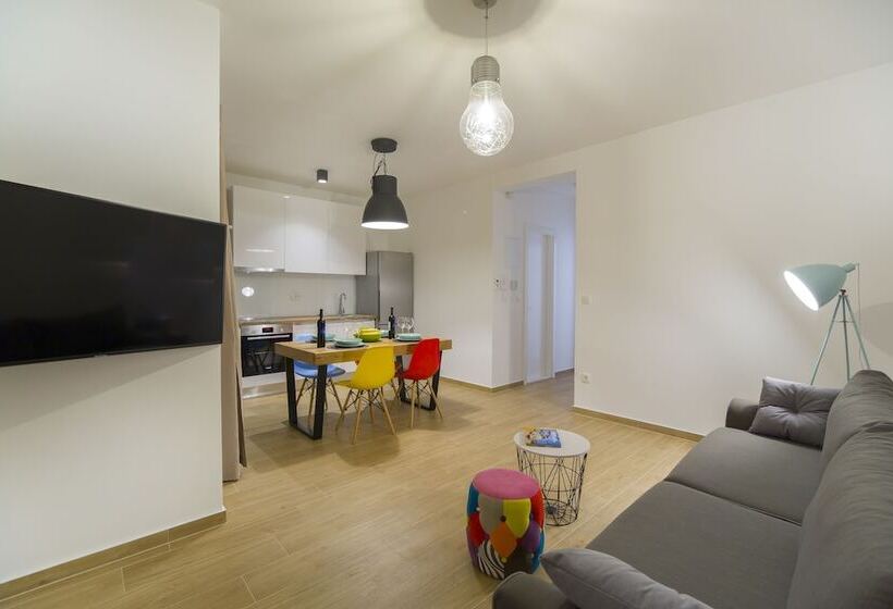 一ベッドルームエクゼクティブアパートメント, Guest House Bulli