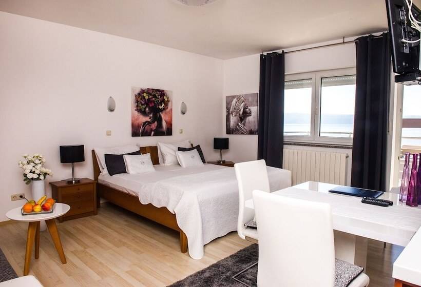 إستوديو قياسى, Apartment And Rooms Ana