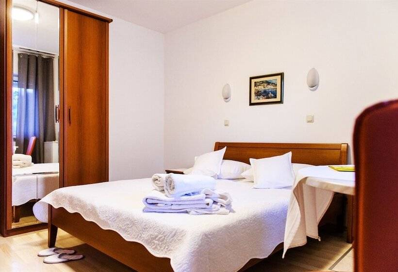 غرفة قياسية, Apartment And Rooms Ana