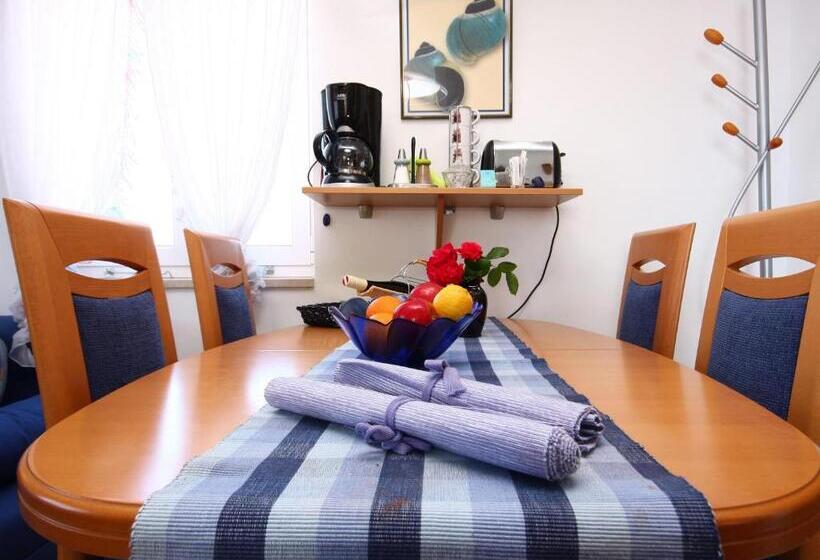 شقة غرفة واحدة, Apartments Grivičić