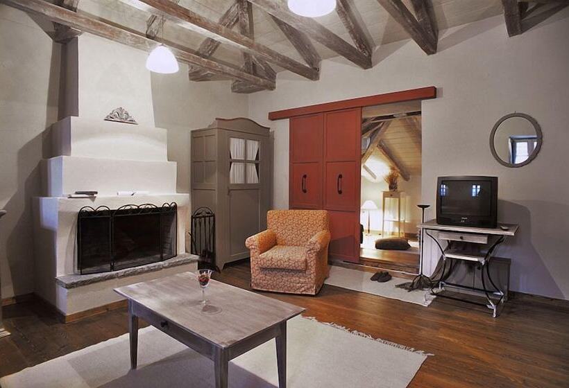 חדר משפחתי, Avragonio