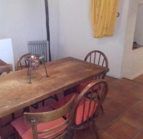 3间卧室的房子, El Tinao