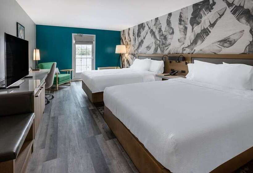 プールビュースタンダードルーム, Hilton Palm Springs Resort