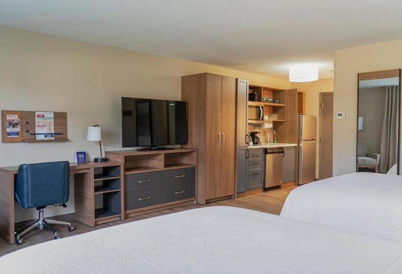 スタンダードスタジオ, Candlewood Suites Wichita Northwest, An Ihg