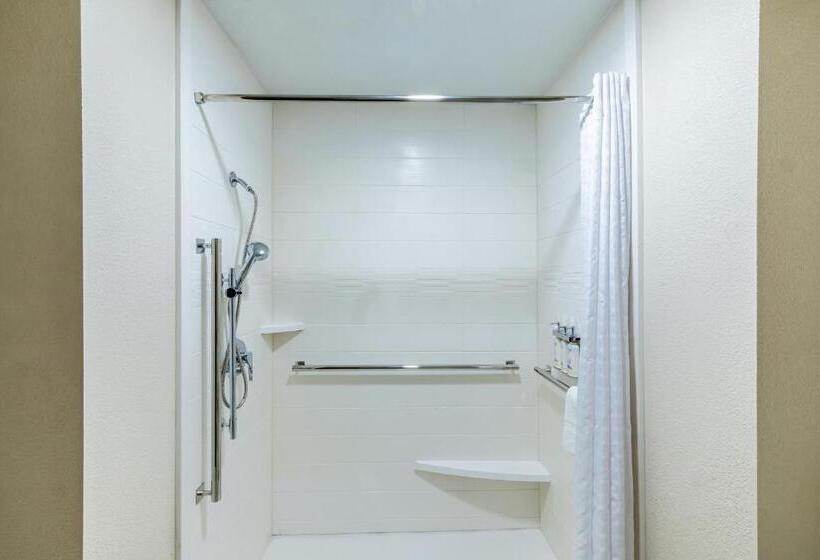 クイーンベッドのスタンダードスタジオ, Candlewood Suites Wichita Northwest, An Ihg