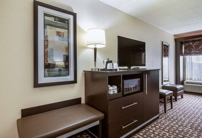 חדר סטנדרט, Hampton Inn Columbus West