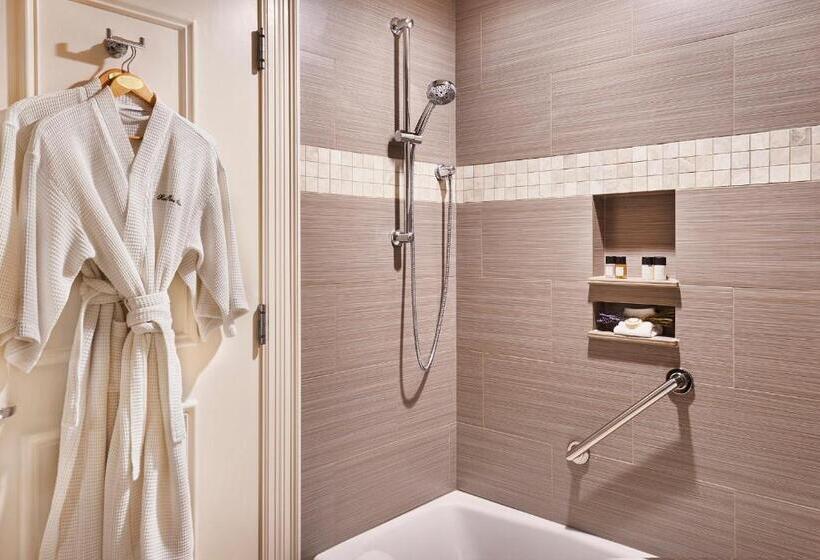 غرفة ديلوكس سرير ملكى, Harbourview Inn