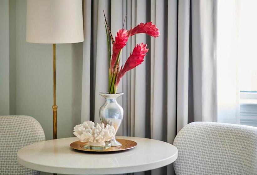 غرفة بريميوم, Harbourview Inn