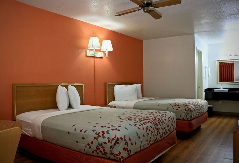 디럭스 룸, Heritage Inn & Suites