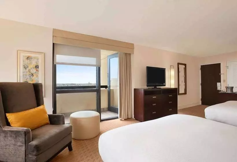 ２ダブルベッドのスタンダードルーム, Hilton Miami Airport Blue Lagoon