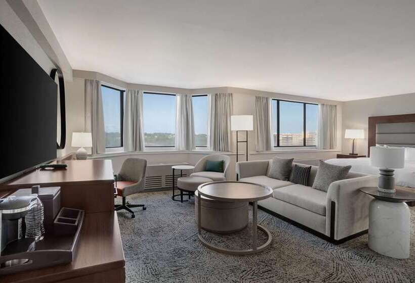Номер Стандарт, Hilton Miami Airport Blue Lagoon