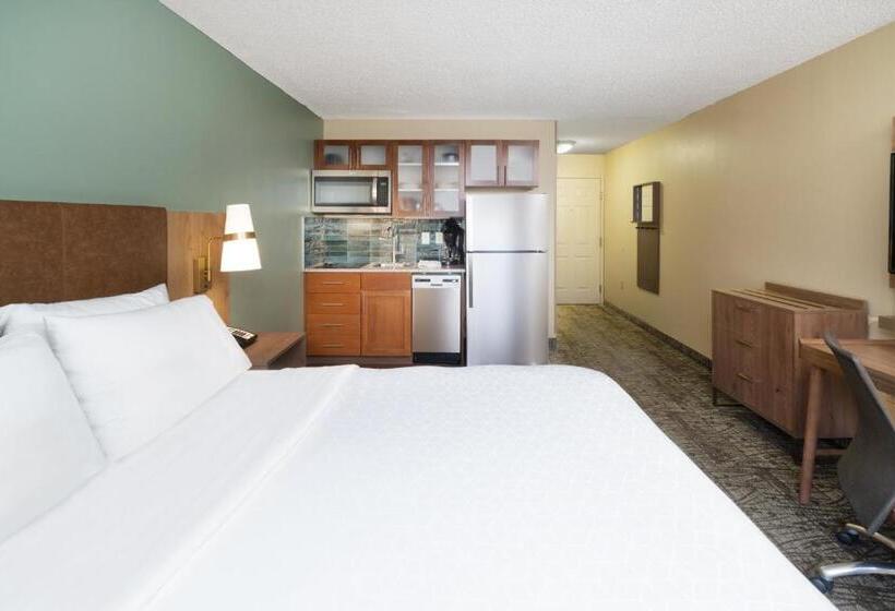 סוויטה, Staybridge Suites Memphis Poplar Ave East, An Ihg