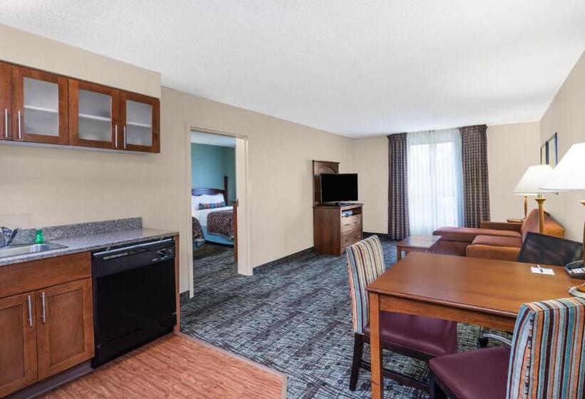 جناح, Staybridge Suites Memphis Poplar Ave East, An Ihg