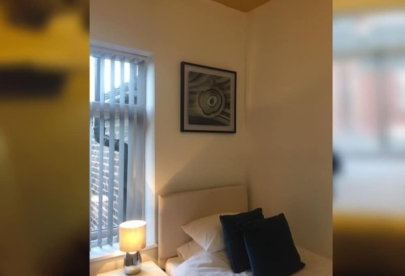 חדר סטנדרט יחיד, Townhouse @ Balliol Street Stoke