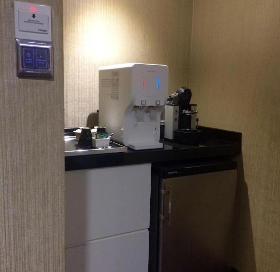 סוויטה, Bedrock