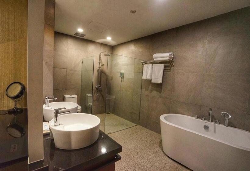 סוויטה, Bedrock