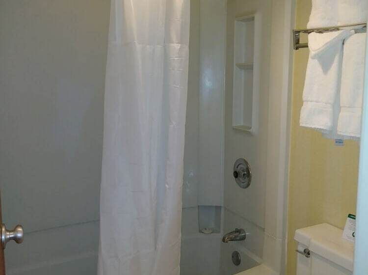 스탠다드 룸 더블 침대 2개, Clarion Inn