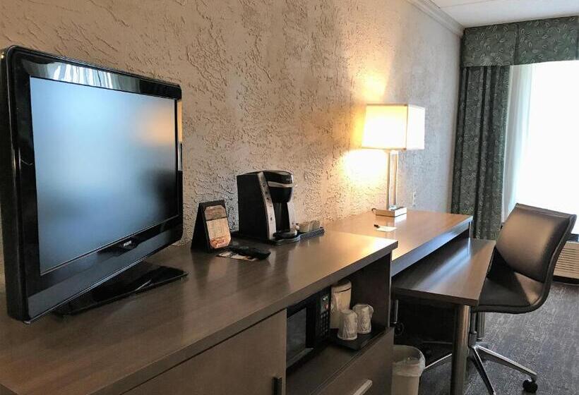 Стандартный Номер Кровать Кинг, Country Inn & Suites By Radisson Mt. Pleasantracine West Wi