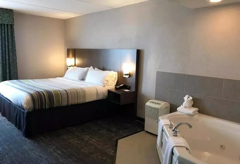 Sviitti Poreallas, Country Inn & Suites By Radisson Mt. Pleasantracine West Wi