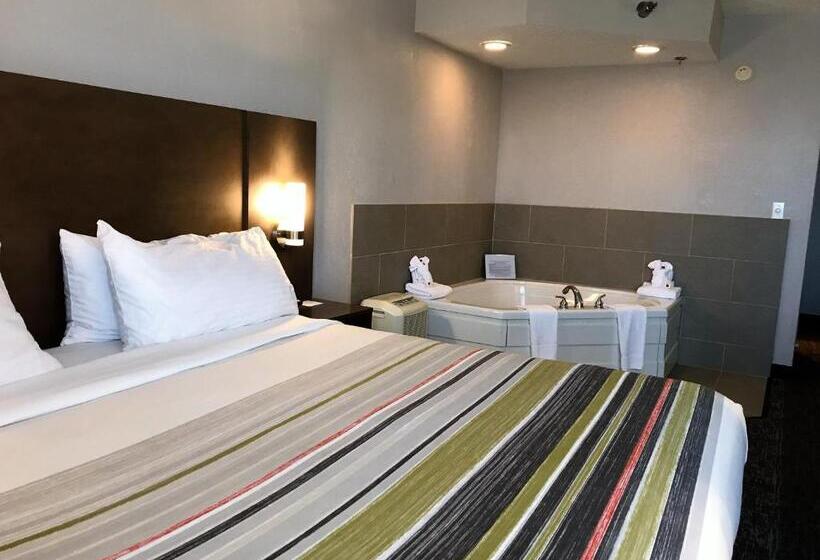 جناح مزود بجاكوزى, Country Inn & Suites By Radisson Mt. Pleasantracine West Wi