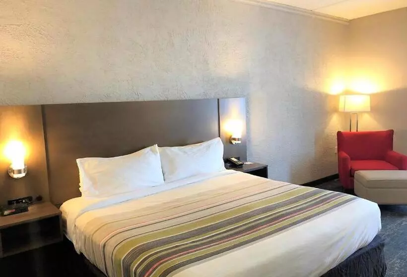 Standard-invahuone King-vuode, Country Inn & Suites By Radisson Mt. Pleasantracine West Wi