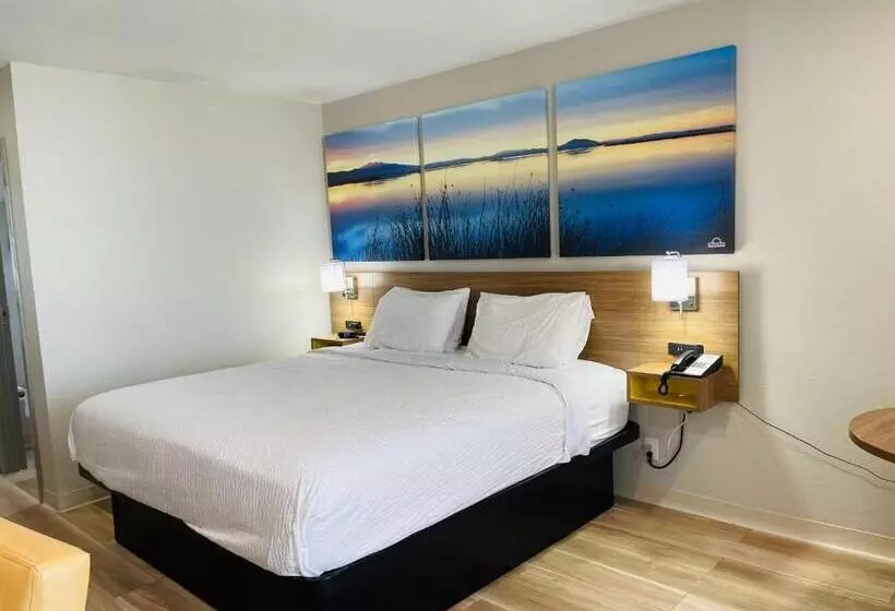 اتاق استاندارد با تخت بزرگ برای معلولان, Days Inn By Wyndham Killeen Fort Hood