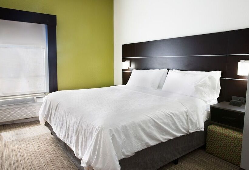 Номер Стандарт, Holiday Inn Express & Suites Dayton Huber Heights By Ihg